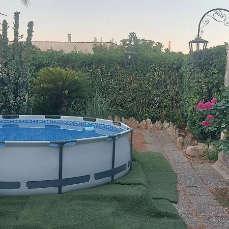 The Rosa's Luxury House