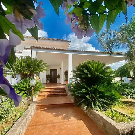 Affittacamere The Rosa's Luxury House