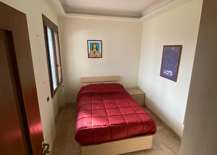 The Rosa's Luxury House 4*